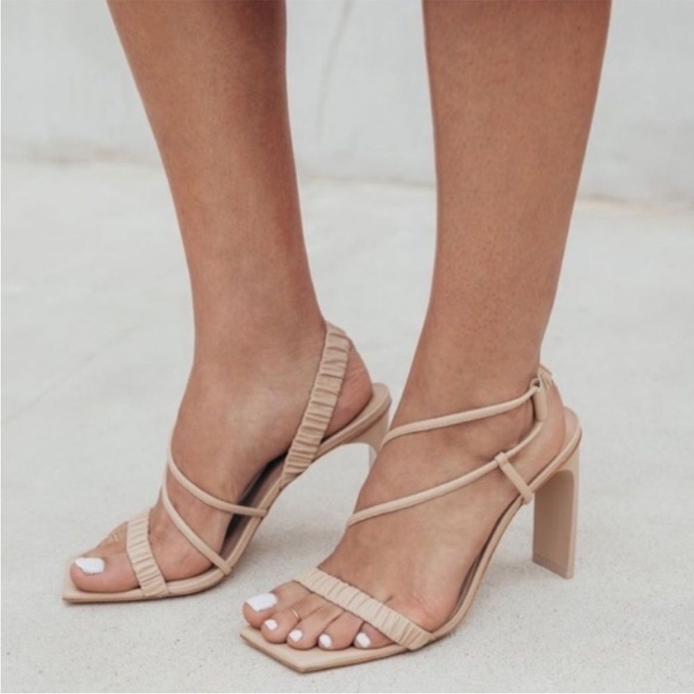 CULT Gaia Abella Ruched Leather Sandals size 38.5